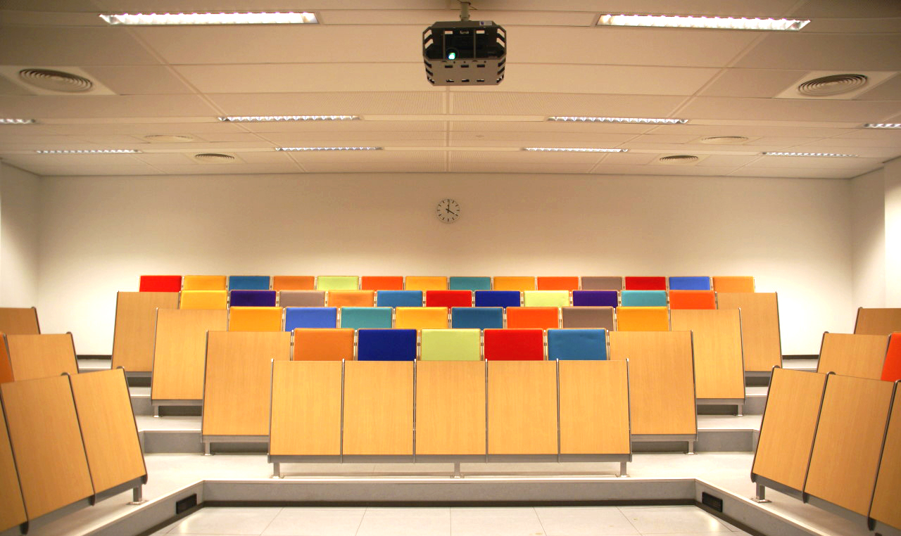 Kingswood Academy - jeden z najlepszych budynk&oacute;w w Wielkiej Brytanii