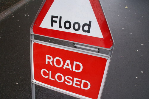 Ile będą nas kosztować powodzie w UK?