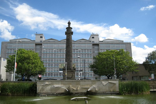 Przeniesienie pomnika Wilberforce`a będzie kosztować 1,6 mln funtów