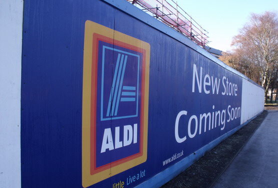 Nowy Aldi i restauracja McDonald’s w Hull!