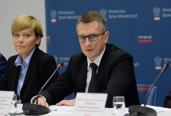 Mieszkam w Wielkiej Brytanii. Czy mogę wyrobić polski dowód osobisty?